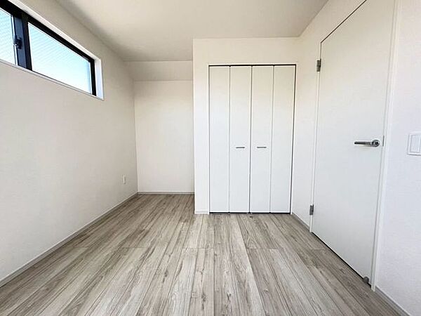 洋室を拡大表示