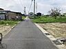 外観：前面道路含む現地写真