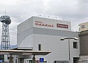 小田急マルシェ秦野（380m）
