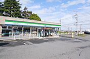 ファミリーマート 伊勢原下糟屋店（683m）