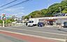 周辺：セブンイレブン厚木恩名片岸店（512m）