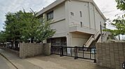 茅ヶ崎市立小和田小学校（422m）