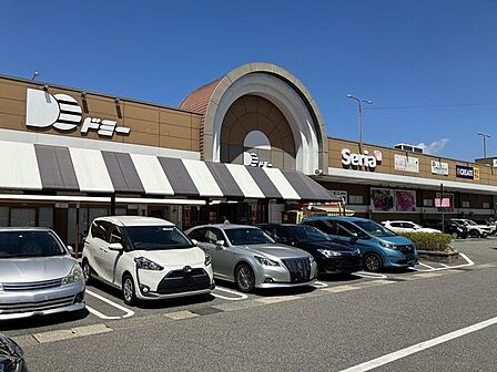 ドミー 若松店10:00~20:00100円ショップセリア、他 1250m