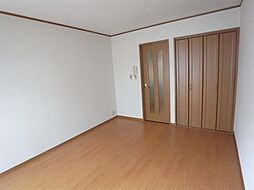 セレブ岡本 2階1Kのリビング/ダイニング