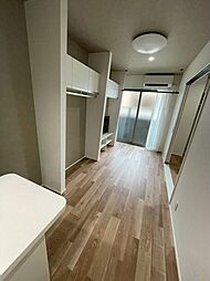 シーエムセット 1階1LDKのリビング/ダイニング