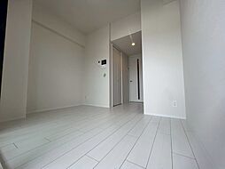 ファーストフィオーレ大阪ウエストウェルビング 2階ワンルームのリビング/ダイニング