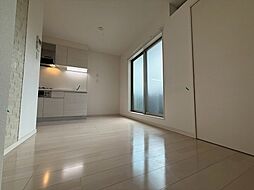 アクロス大和田アパートメントIV 1階1DKのリビング/ダイニング