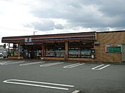 セブンイレブン御殿場大坂店まで405ｍ