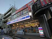 ローソン 堀田通六丁目店 （コンビニ）（80m）