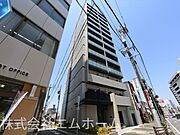 外観　オートロック　宅配BOX　防犯カメラ
