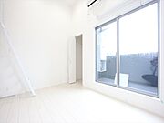 洋室5.9帖　ロフト5.7帖（寝室にも使えます）イメージ写真