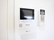 TVモニター付インターホン　イメージ写真