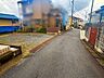 外観：前面道路含む現地写真