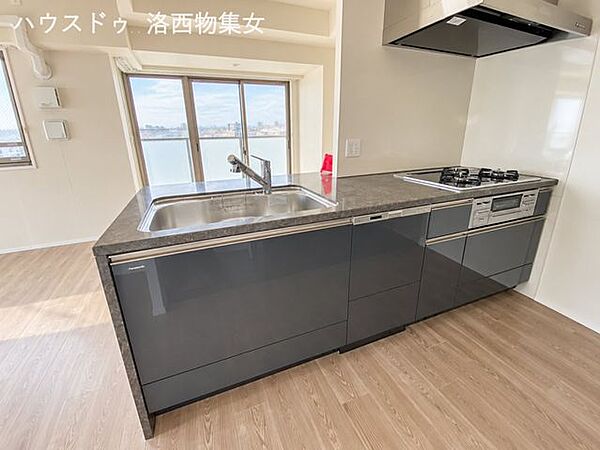 キッチンを拡大表示