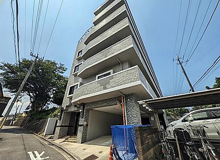 【外観】現地に実際に行くことで感じることがたくさんあります！！周辺環境や街の雰囲気など、ご確認ください
