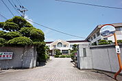 郡中小学校