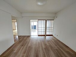 コーポ久枝 302 号室