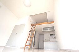 キクコビル 402 号室