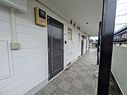 玄関前