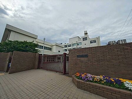 宮原中学校 1090m