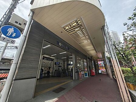 阪急 十三駅 680m