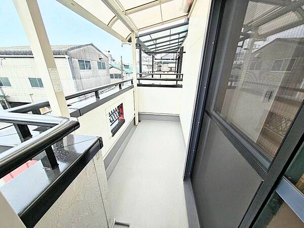 バルコニーを拡大表示