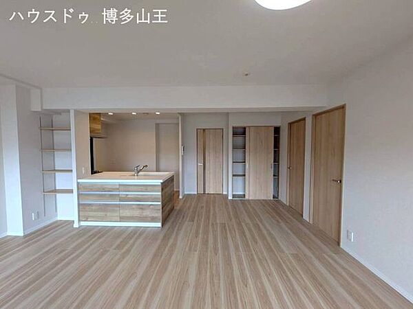 リビング/ダイニング