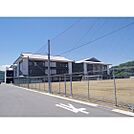 中学校「上田市立第二中学校まで1093ｍ」