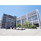 役所「上田市役所まで2523ｍ」