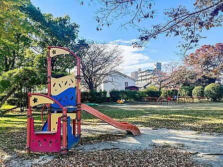 越宮公園 390m