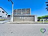 その他：《ゴミステーション》敷地内に専用のゴミステーションを完備。屋外の収集場所に比べ清潔に保たれており、カラス被害や悪天候の影響を受けにくいため、快適にお過ごしいただけます。