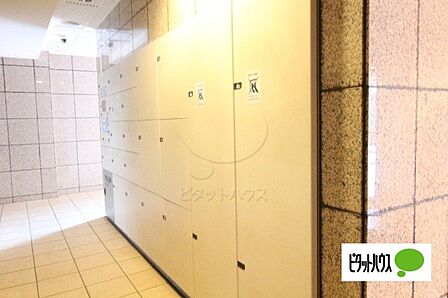 外出中でも安心、宅配ボックス