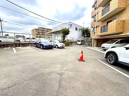 平面駐車場あり!※一部CG加工により残置物を除去しています。