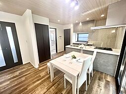 リビング/ダイニングの画像