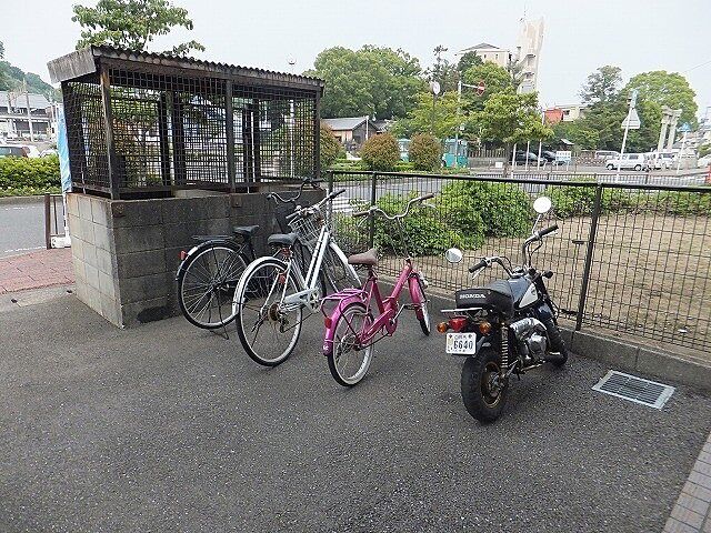 その他