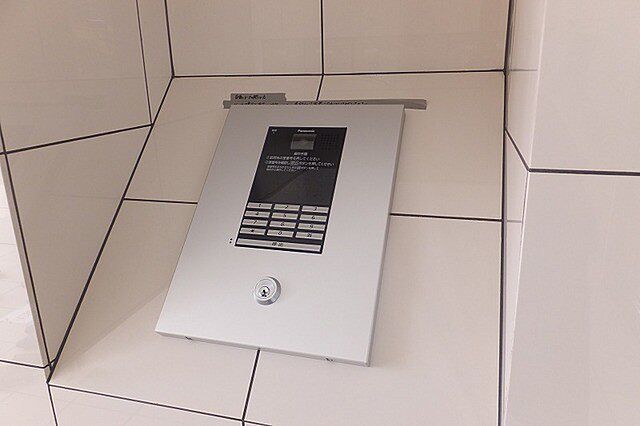 6 / 7
