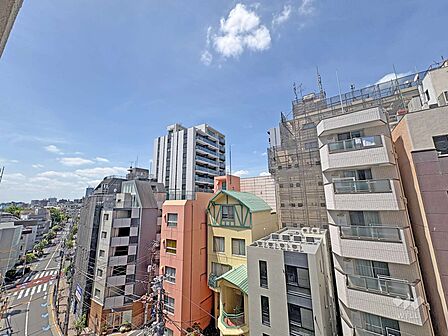 バルコニーからの眺め(西方向)
