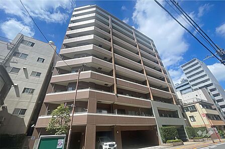 クレストフォルム上野イーストコートの外観(南東側から)