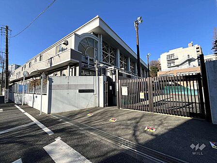 南池袋小学校[公立]の外観