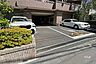 駐車場：敷地内駐車場（屋外平面式）
