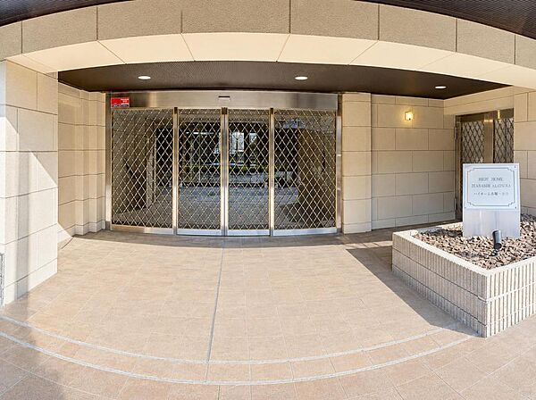 エントランスを拡大表示