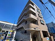 香川県高松市紫雲町8-22：物件画像／アパマンショップレインボーロード店　株式会社グローバルセンター