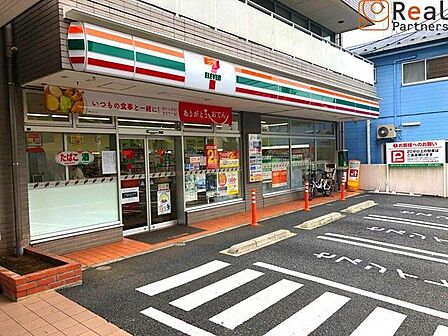 セブンイレブン横浜戸塚汲沢1丁目店 徒歩7分。 510m