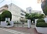 周辺：横浜市立西谷中学校 徒歩32分。 2510m