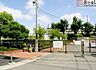 周辺：横浜市立都田西小学校 徒歩14分。 1110m