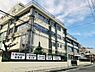 周辺：江東区立第二南砂中学校（676m）