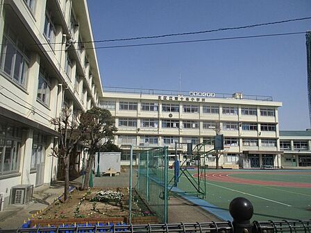 北区立東十条小学校(600m)
