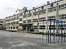 周辺：足立区立綾瀬小学校（872m）
