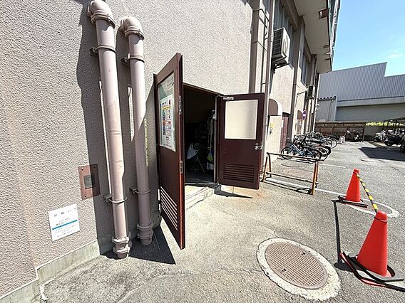 ゴミ置き場