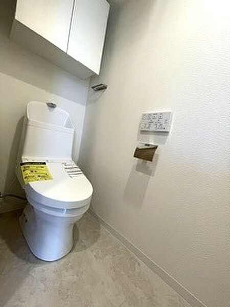 トイレを拡大表示